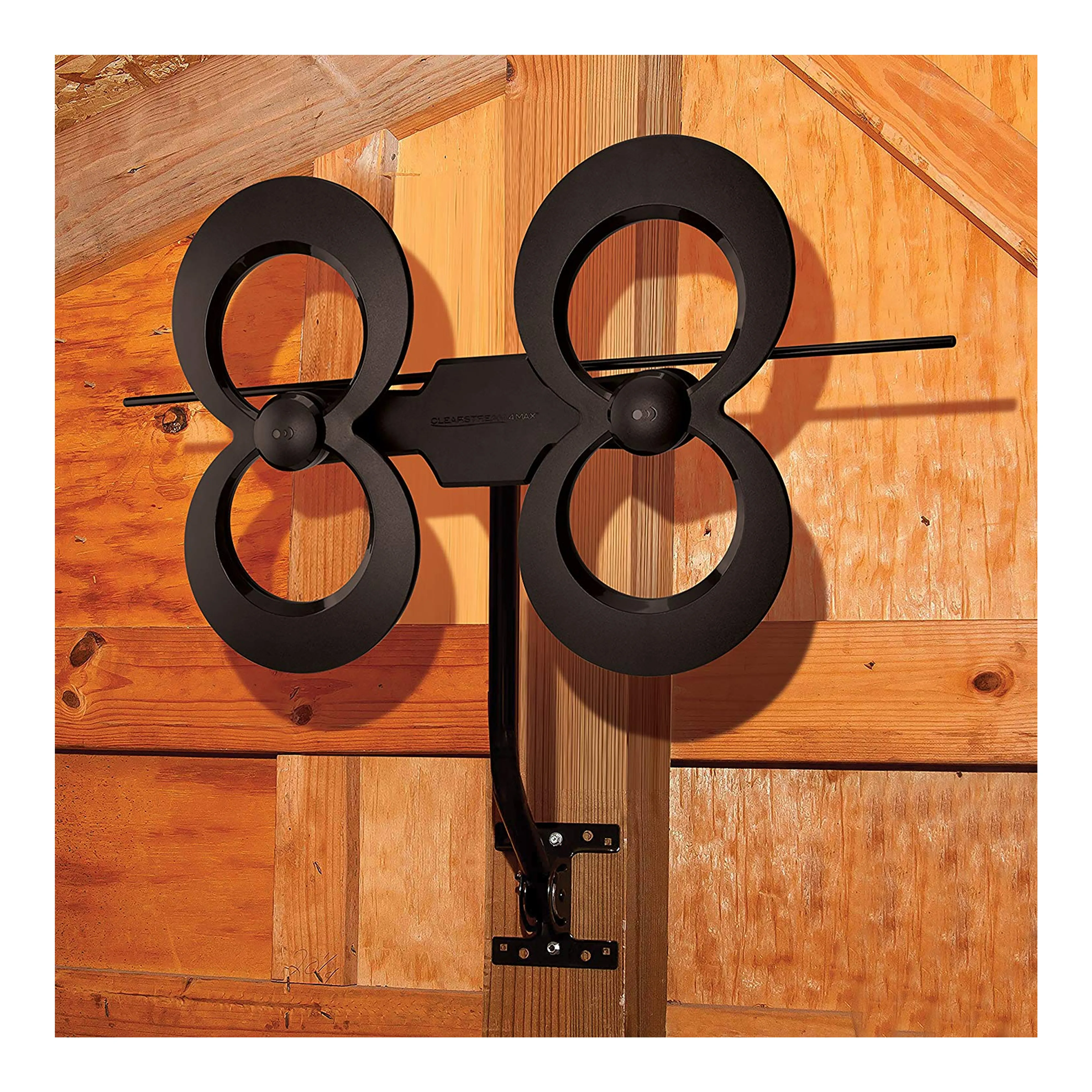 Antennas Direct ClearStream 4MAX Ultra Long-Range Indoor/Outdoor HDTV Antenna with 20-Inch Mount (70  Mile Range)