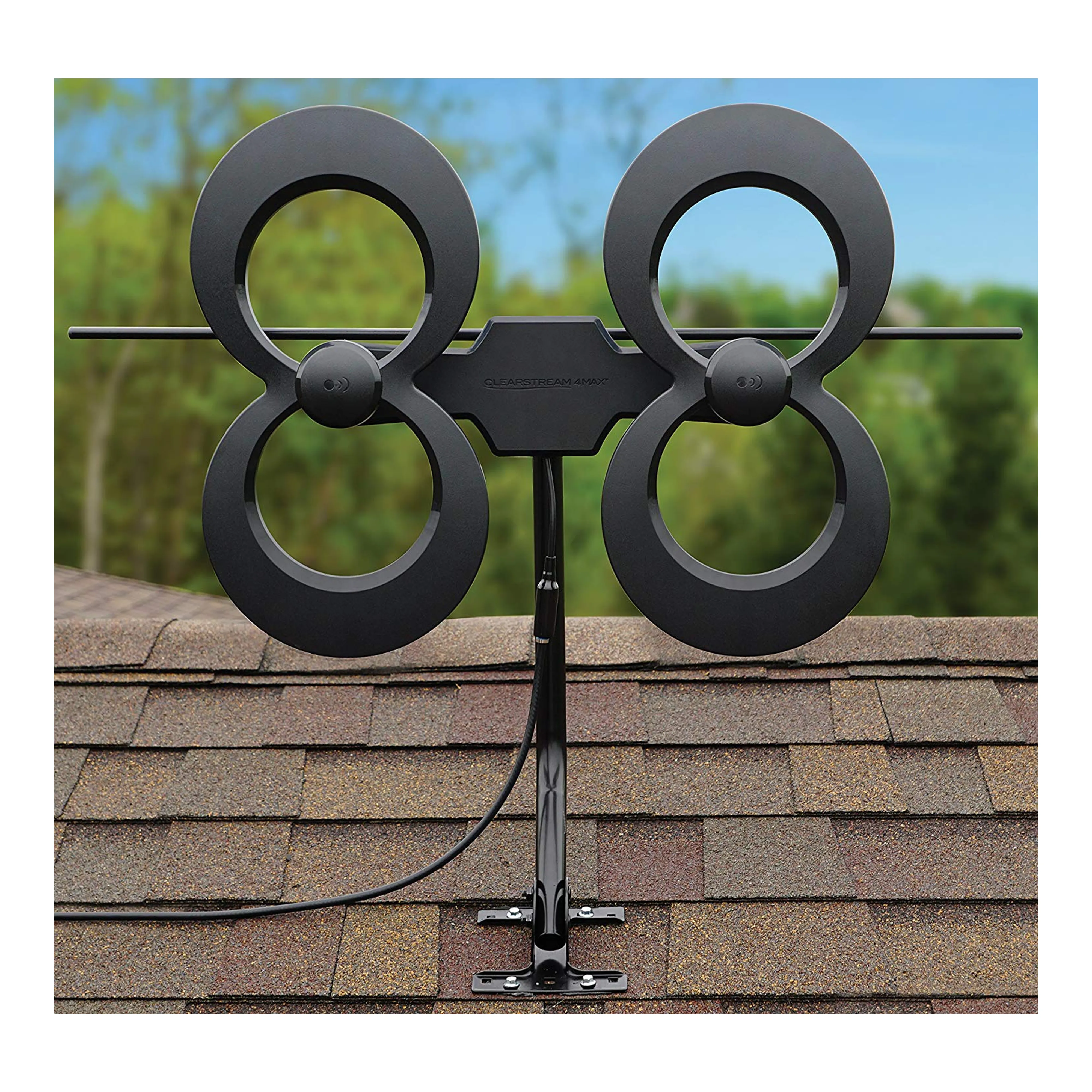 Antennas Direct ClearStream 4MAX Ultra Long-Range Indoor/Outdoor HDTV Antenna with 20-Inch Mount (70  Mile Range)