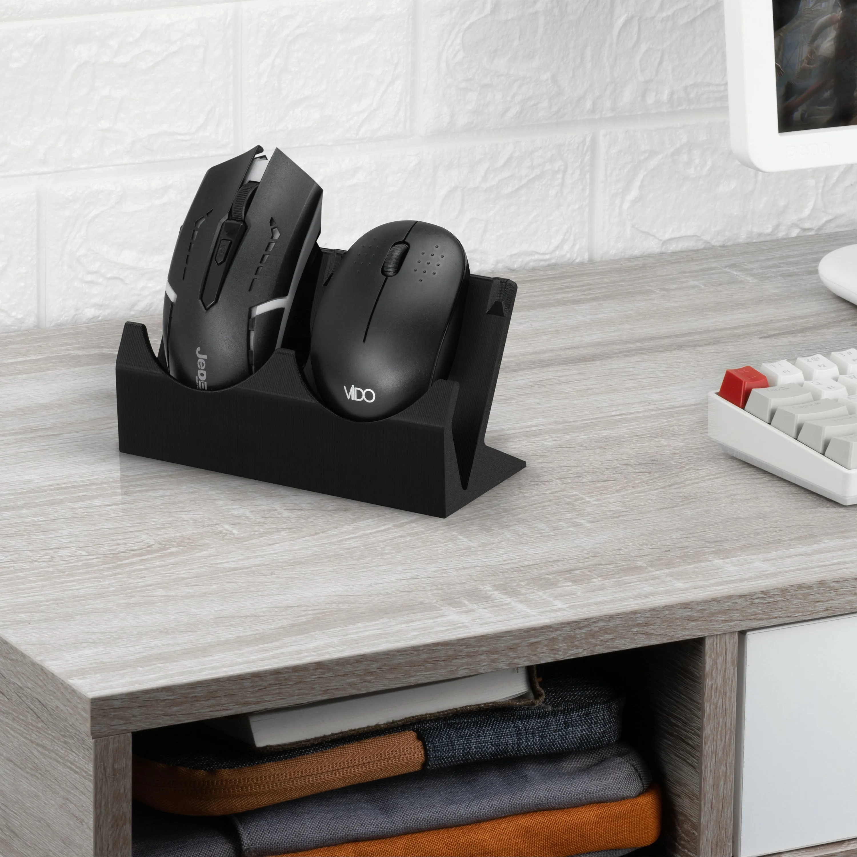 Desktop Dual PC Mouse Stand Holder, Suitable for Small Or Large Gaming & Office Mice From Logitech, Razer, Corsair & More