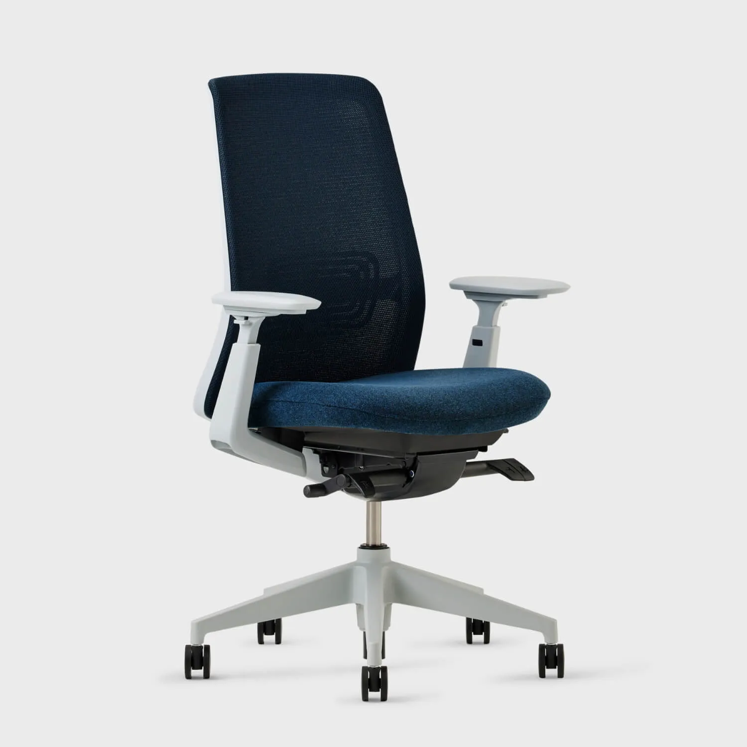 Soji Mesh Office Chair