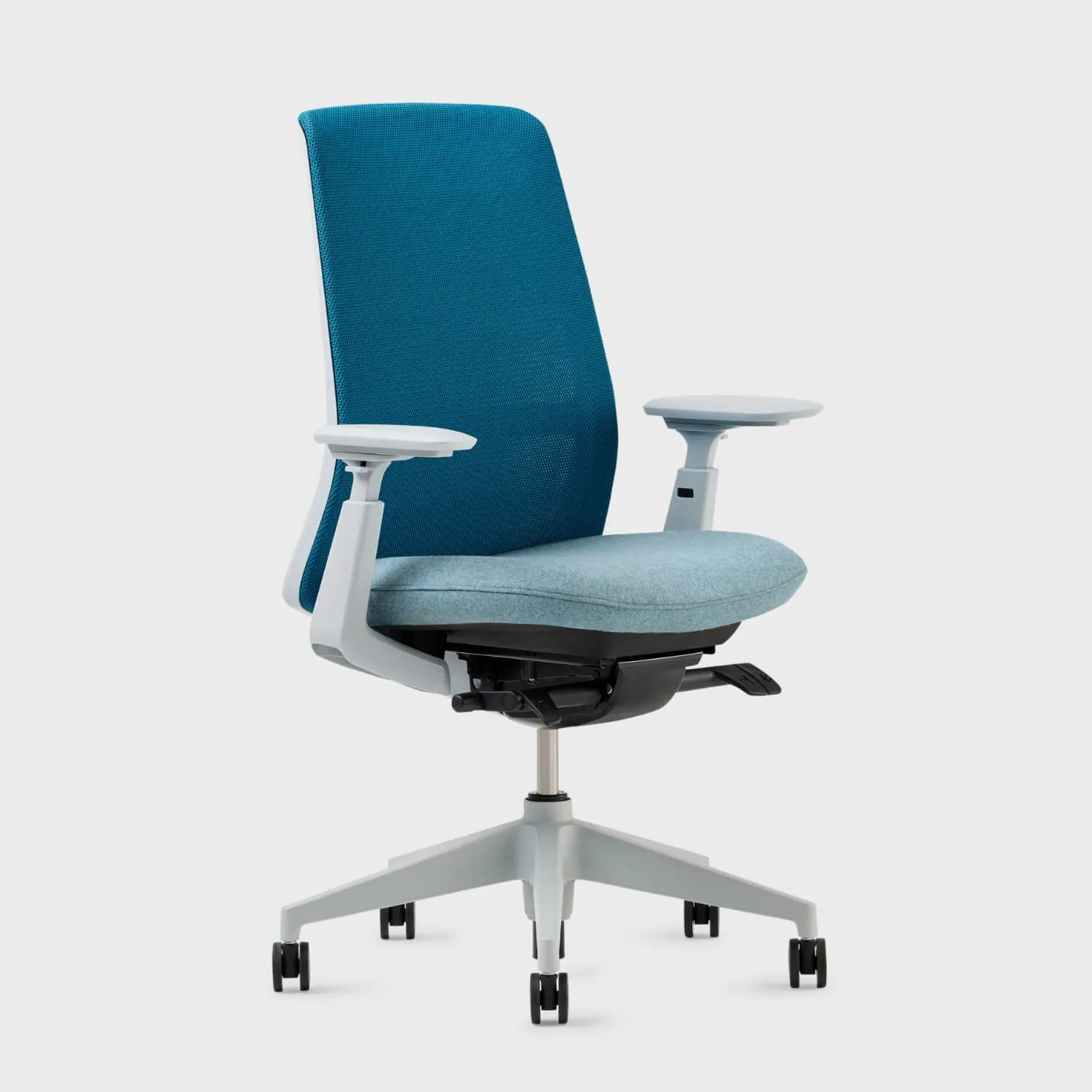 Soji Mesh Office Chair